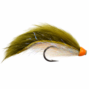 Mosca Blue Magic Olive sobre fondo blanco